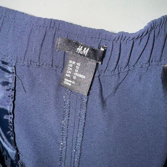 H&M Navy Slim Tapered Ankle Pants | Size 12 - Picture 5 of 9